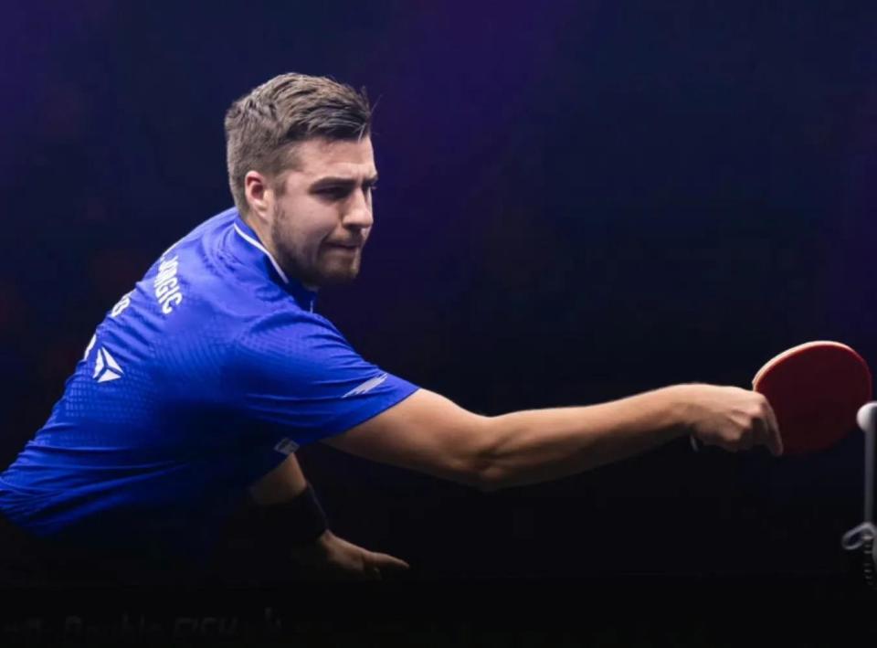 队的年轻阵 队的年轻阵