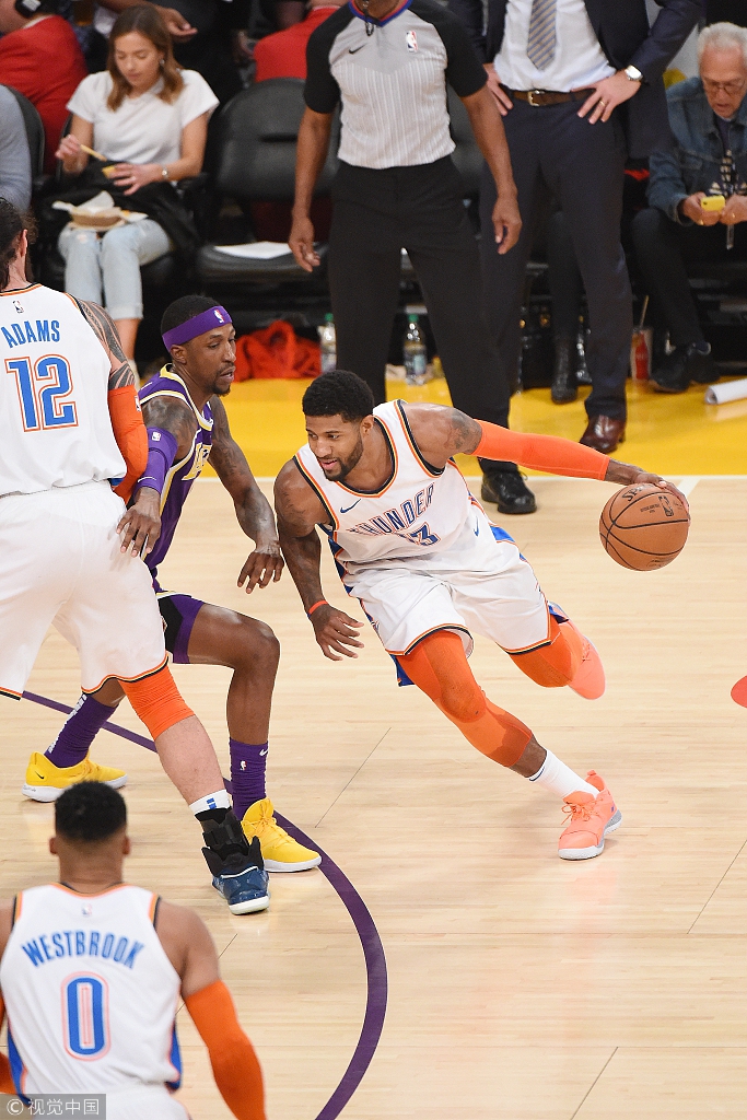 为全球游泳 为全球游泳