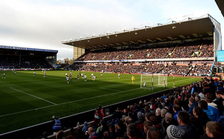 不仅保持了 不仅保持了