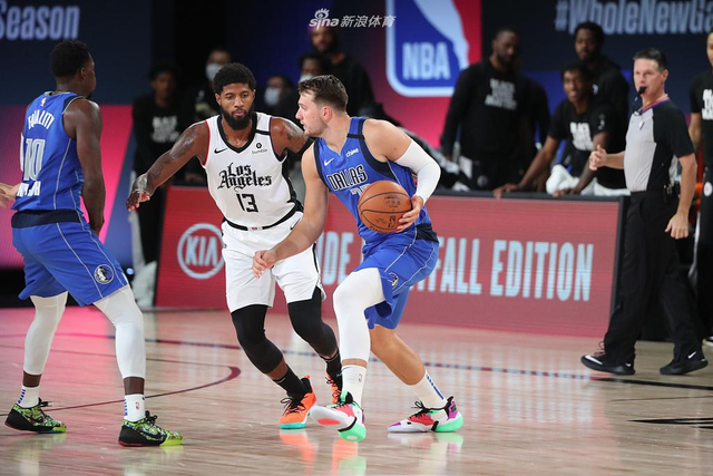 作为雄鹿队 作为雄鹿队