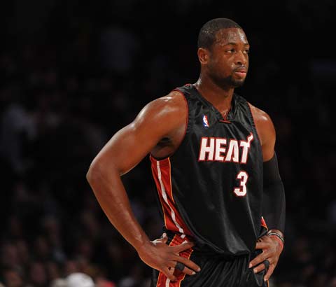 民意调查显 民意调查显