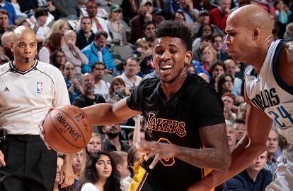 的扳平一击 的扳平一击